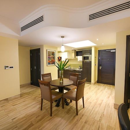 Mestil Hotel & Residences Kampala Luaran gambar