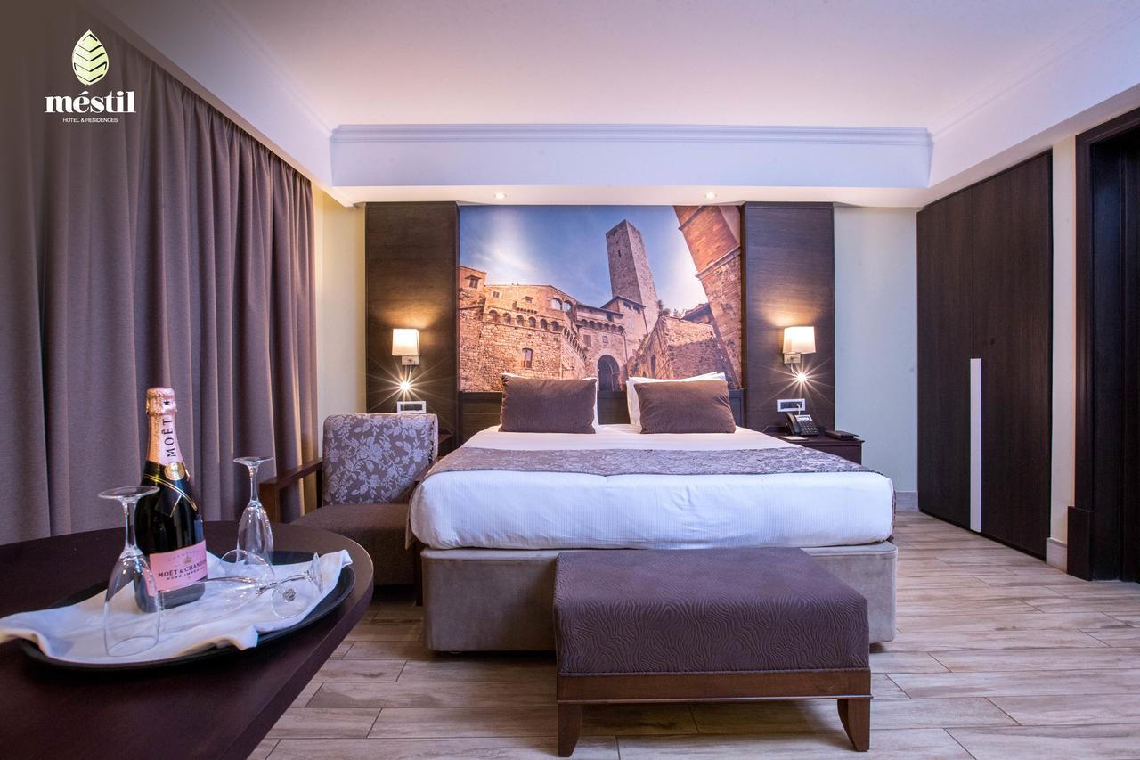 Mestil Hotel & Residences Kampala Luaran gambar